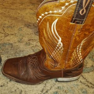 Square toe cowboy boots